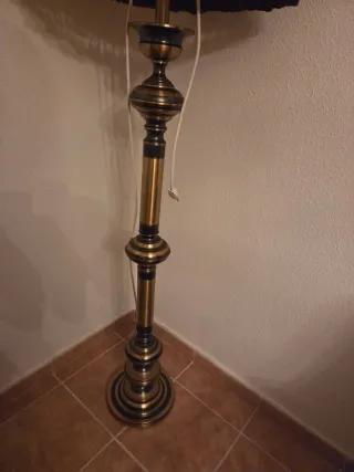 Lampada da terra vintage in metallo e tessuto