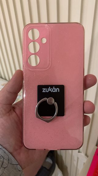 Vendo cada funda de teléfono a 6€