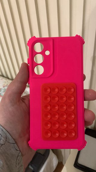 Vendo cada funda de teléfono a 6€