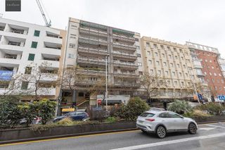 Piso en venta en Camino de Ronda - Rosaleda en Granada