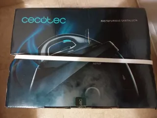 Centro de planchado Cecotec 2400W sin estrenar.