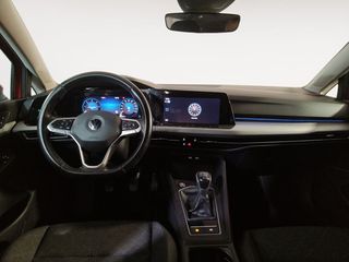 Volkswagen Golf Variant Life 2.0 TDI 85 kW (115 CV)
