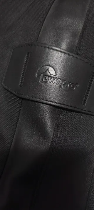 Bolso fotografía Lowepro Classified 200 AW