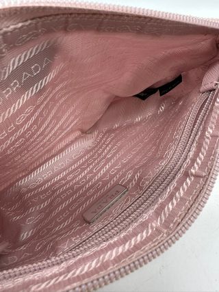 Bolso Prada Re-Edition 2005 Rosa