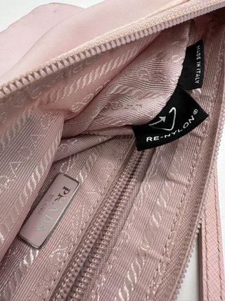 Bolso Prada Re-Edition 2005 Rosa