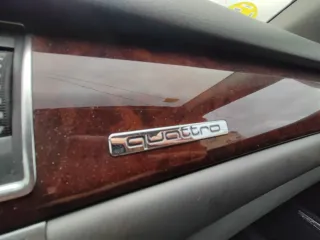Audi A8 2004