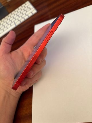iPhone 12 64GB Rojo