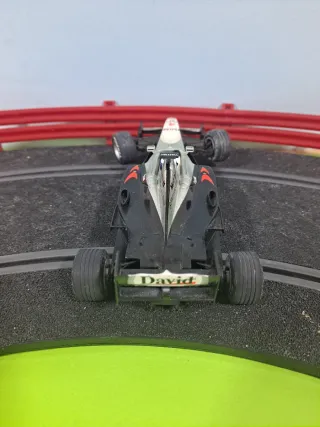 Scalextric McLaren F1 David