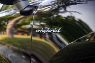 Porsche Cayenne 2024 E-HYBRID