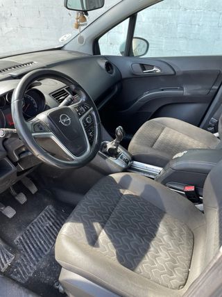 Opel Meriva 2013