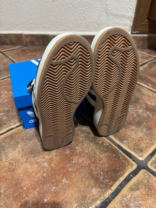 Adidas Campus Negras Talla 42