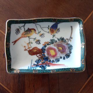 Vassoio in porcellana vintage dipinto a mano