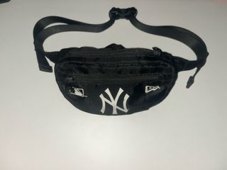 Riñonera New Era Yankees MLB Negra