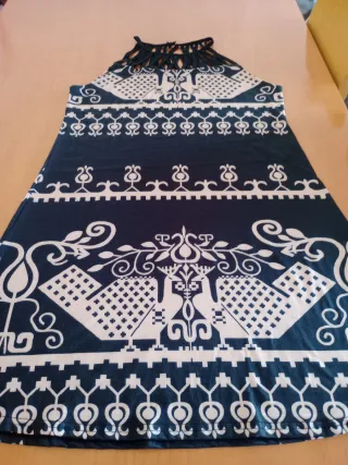 Vestido mujer negro y beige