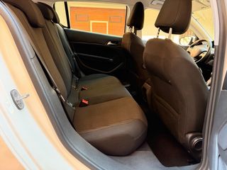 Peugeot 308 2015