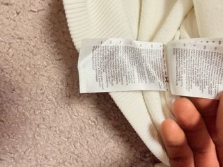 Adidas Sudadera con Cremallera y Logo Dorado