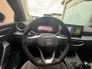 SEAT Arona 2023