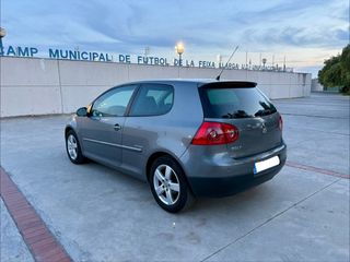 Volkswagen Golf 2008 1.4i Distintivo C