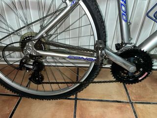 Bicicleta Conor AFX 300