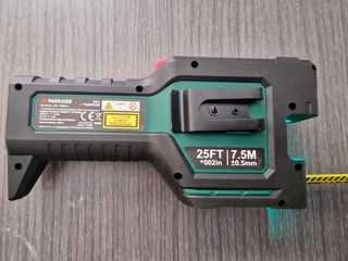 Flexómetro Digital Parkside 25ft