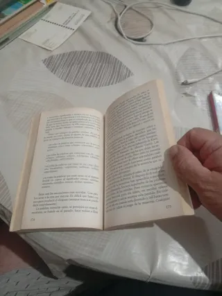 BiblioRelatos Antología de textos del mundo del..