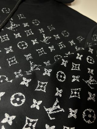 Sudadera Louis Vuitton Monogram Negra
