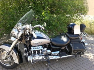 Honda Valkyria F6C 1500, 6 cilindros Custom