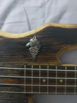 Bajo Eléctrico Artesanal Madera Rústica