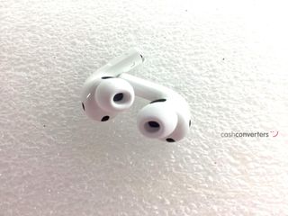 in-ear apple airpods pro 3