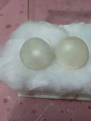 2 paia orecchini madreperla