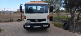 Camión grua 150cv, 6velocitats,ZD30,5600kg MMA
