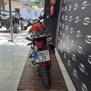 Triumph Tiger 800 XC 2011 | 53.822 km | Escape Arrow | 4.999€