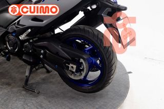 YAMAHA TMAX 560