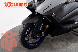 YAMAHA TMAX 560