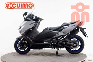 YAMAHA TMAX 560