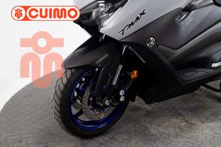 YAMAHA TMAX 560