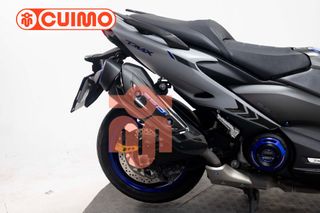 YAMAHA TMAX 560