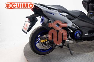 YAMAHA TMAX 560
