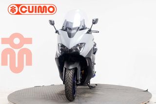YAMAHA TMAX 560