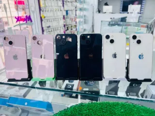 iPhone 13 mini 128GB usado solo pantalla cambiada