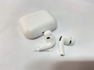 in-ear apple airpods pro 3