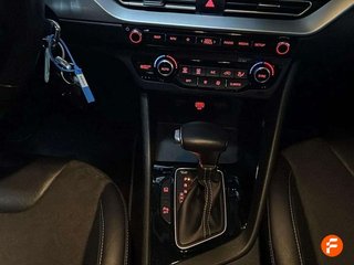 Kia Niro 1.6 GDi HEV 104kW (141CV) Drive