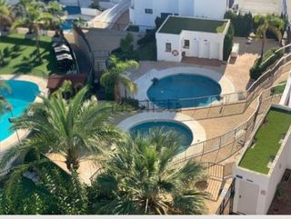 Piso en alquiler en Torrequebrada en Benalmádena