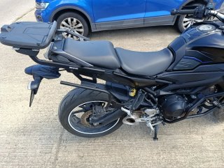 Yamaha Tracer 900 Negra