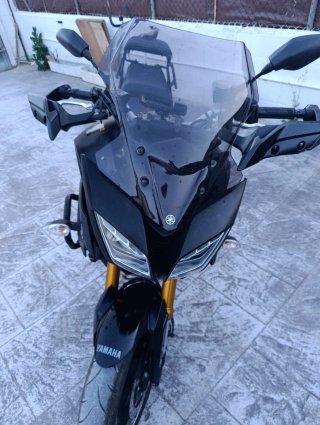 Yamaha Tracer 900 Negra
