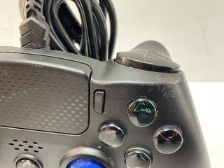mando ps4 freaks and geeks compatible con cable