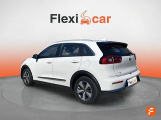 Kia Niro 1.6 GDi Híbrido Enchufable 104kW Concept