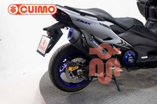YAMAHA TMAX 560