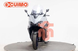 YAMAHA TMAX 560