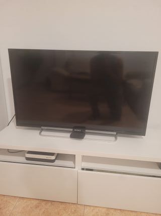 TV Sony LED 40 (No Smart TV) 42",sin mando.